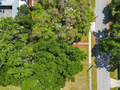 2112 9th Street St Cloud FL 34769