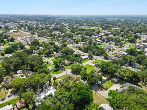 2112 9th Street St Cloud FL 34769