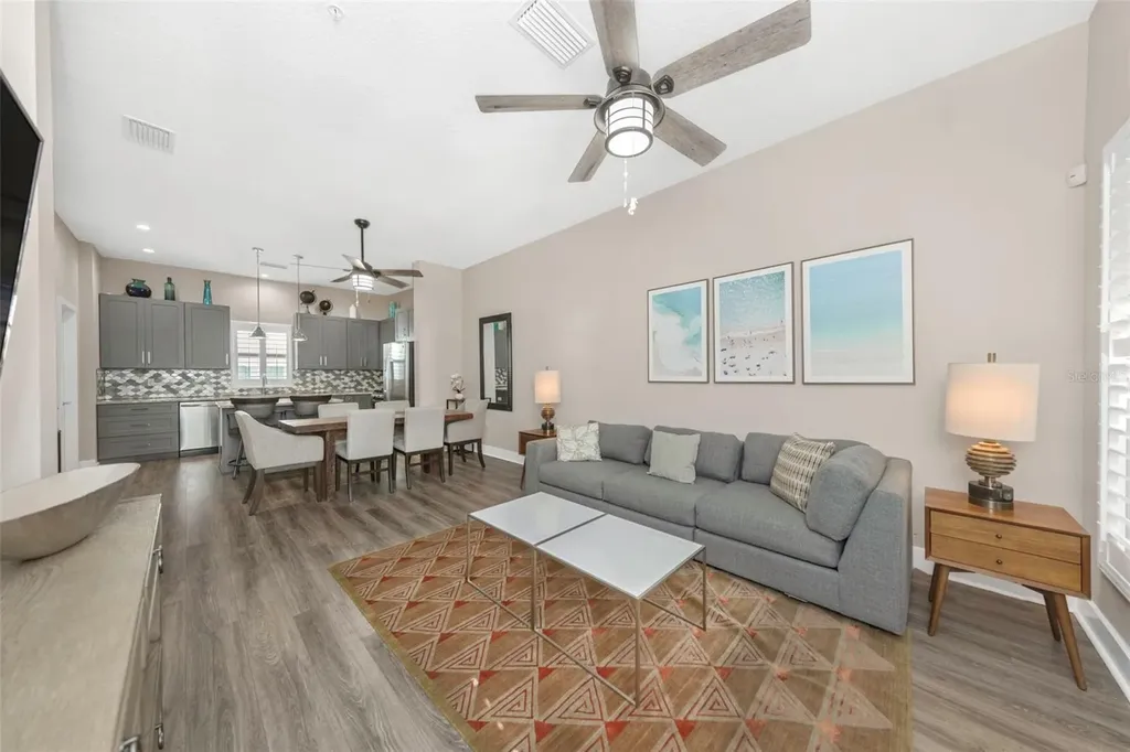 946 Highland Avenue Dunedin FL 34698