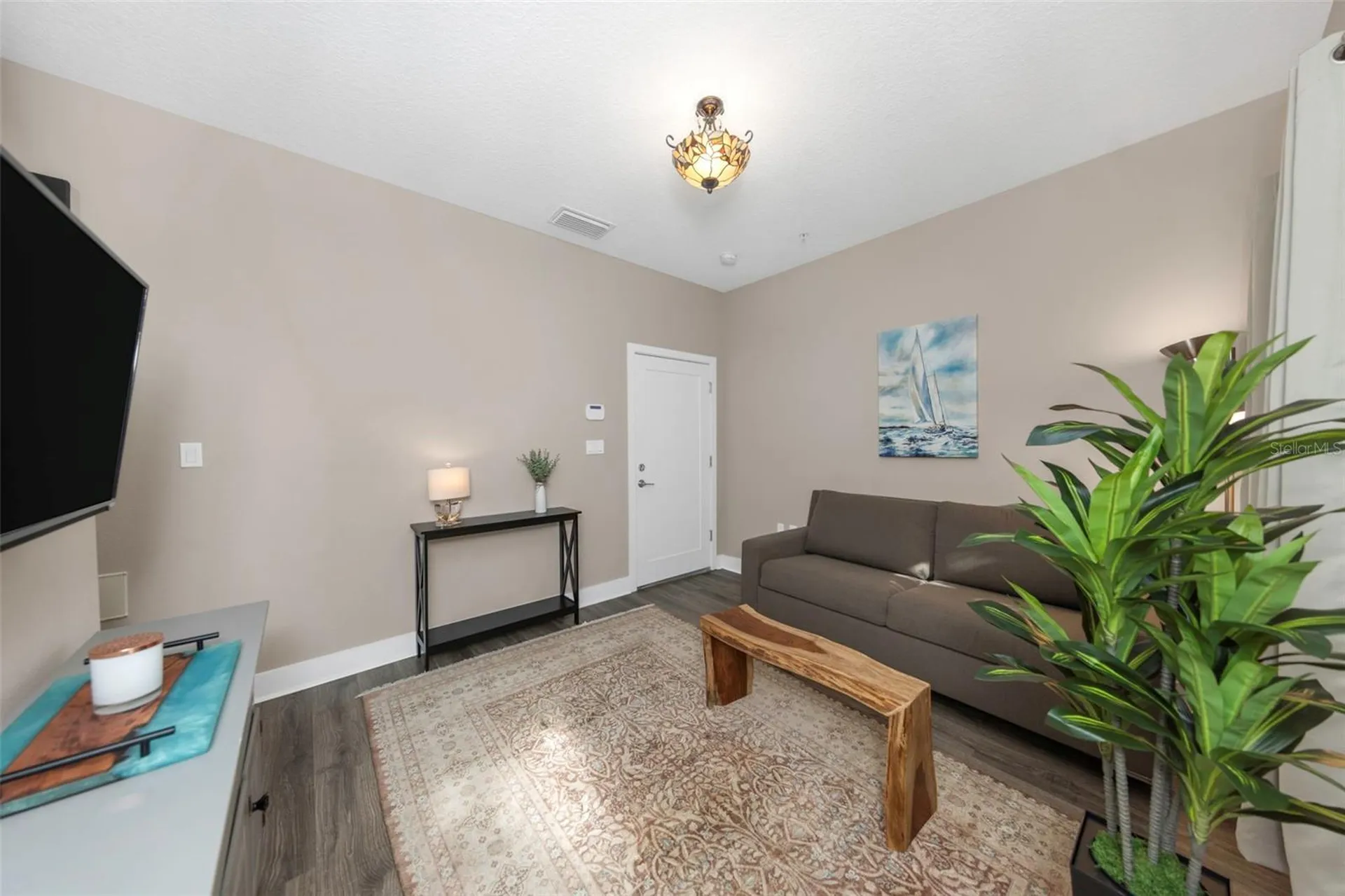 946 Highland Avenue Dunedin FL 34698