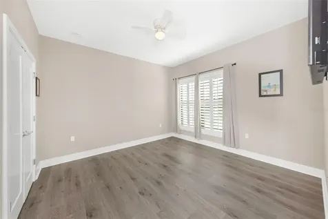 946 Highland Avenue Dunedin FL 34698