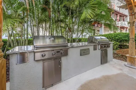 946 Highland Avenue Dunedin FL 34698