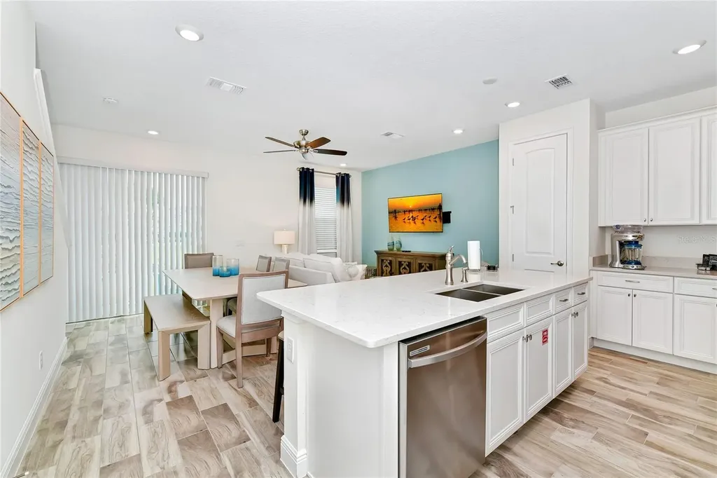 2956 On The Rocks Kissimmee FL 34747