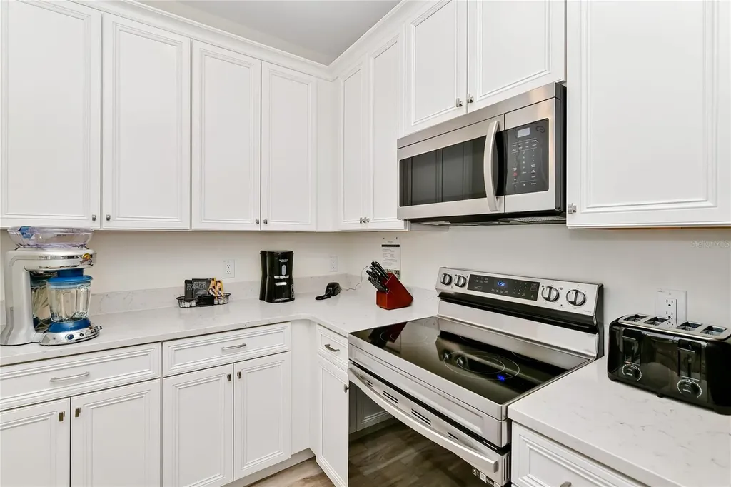 2956 On The Rocks Kissimmee FL 34747
