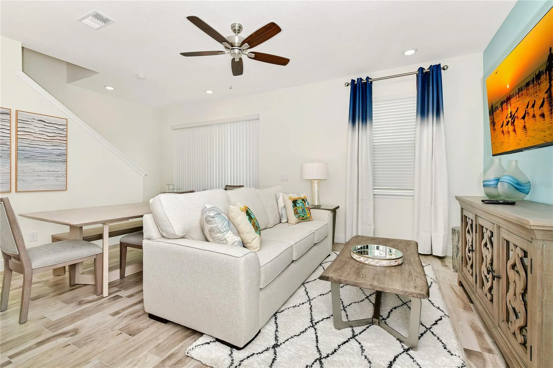 2956 On The Rocks Kissimmee FL 34747