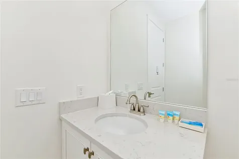 2956 On The Rocks Kissimmee FL 34747