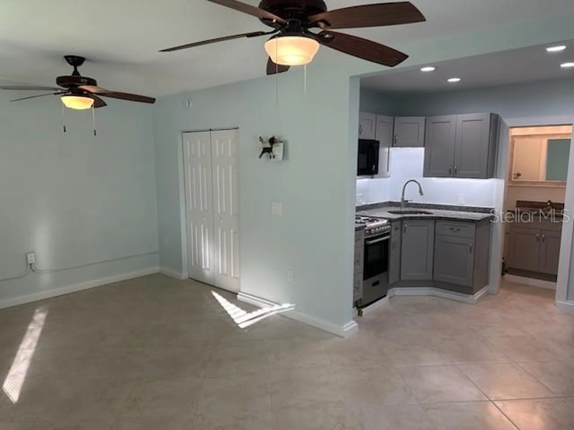 61 81st Avenue Treasure Island FL 33706