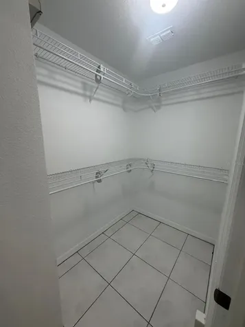 2930 Rivers End Road Orlando FL 32817