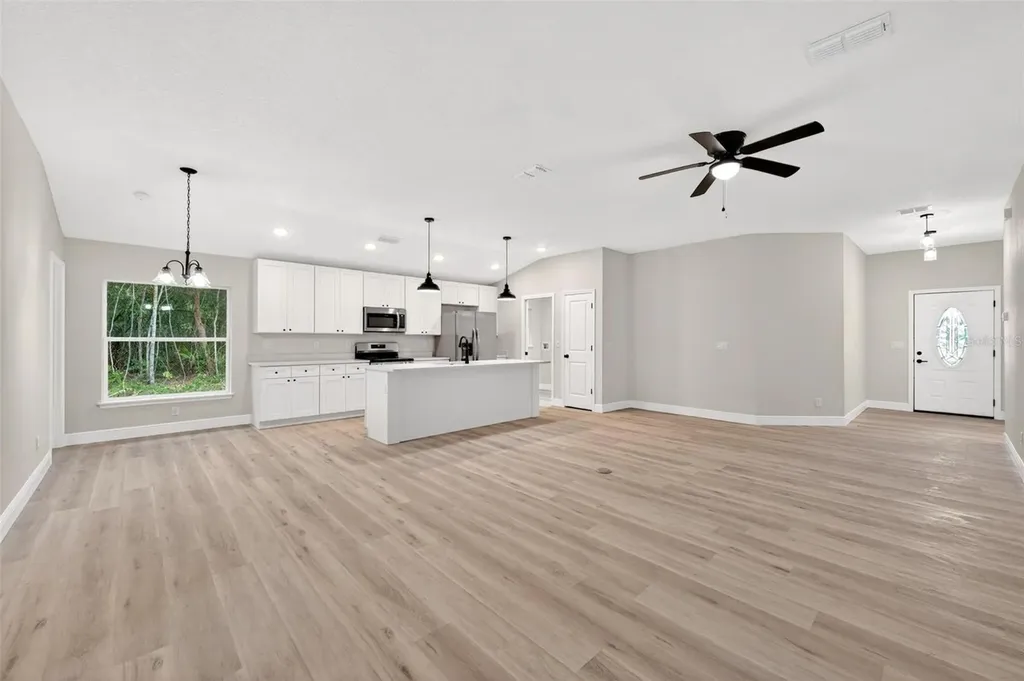 2132 Pine Meadows Golf Course Road Eustis FL 32726