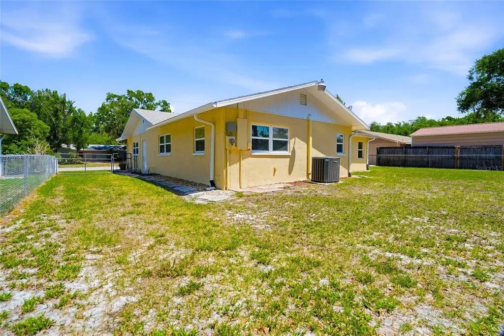 26916 Magnolia Boulevard Lutz FL 33559