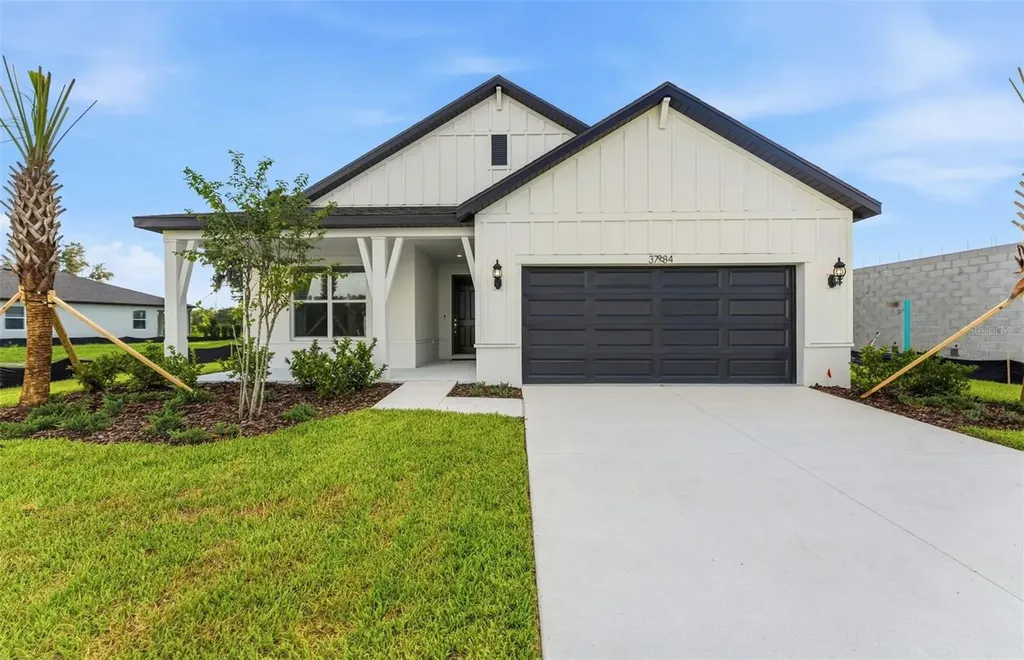 37834 Clinch Circle Zephyrhills FL 33540
