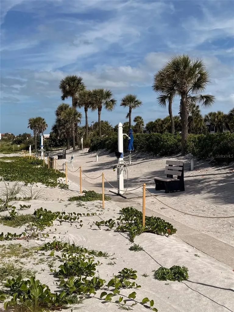 3806 Gulf Of Mexico Drive Longboat Key FL 34228