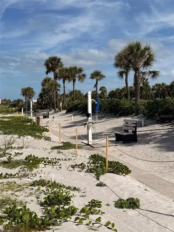 3806 Gulf Of Mexico Drive Longboat Key FL 34228