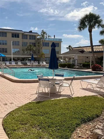 3806 Gulf Of Mexico Drive Longboat Key FL 34228