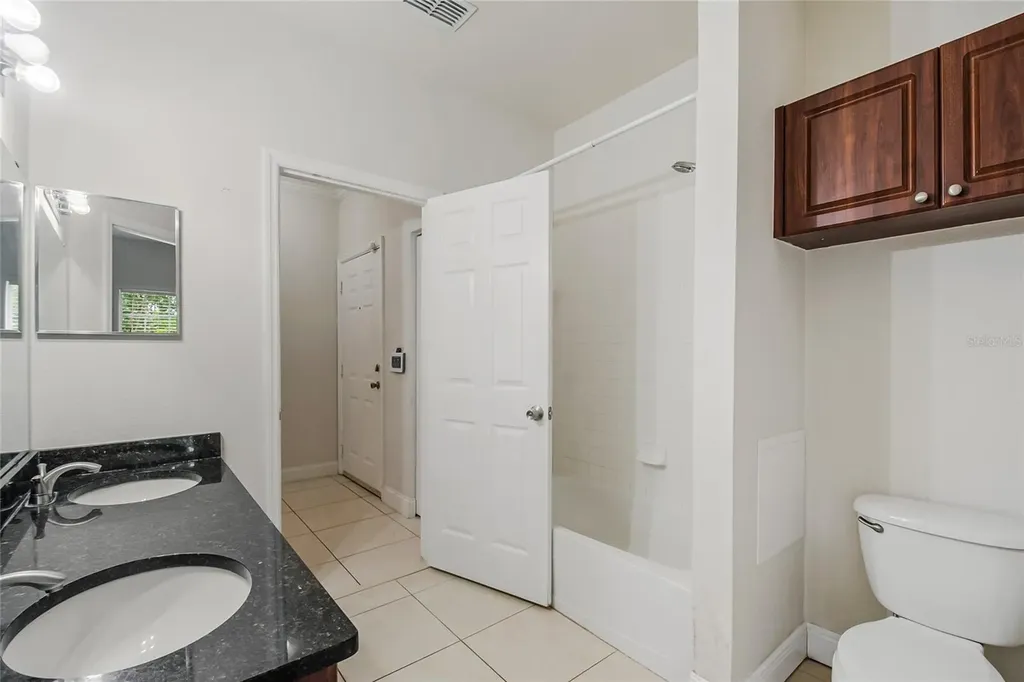 3611 Conroy Road Orlando FL 32839