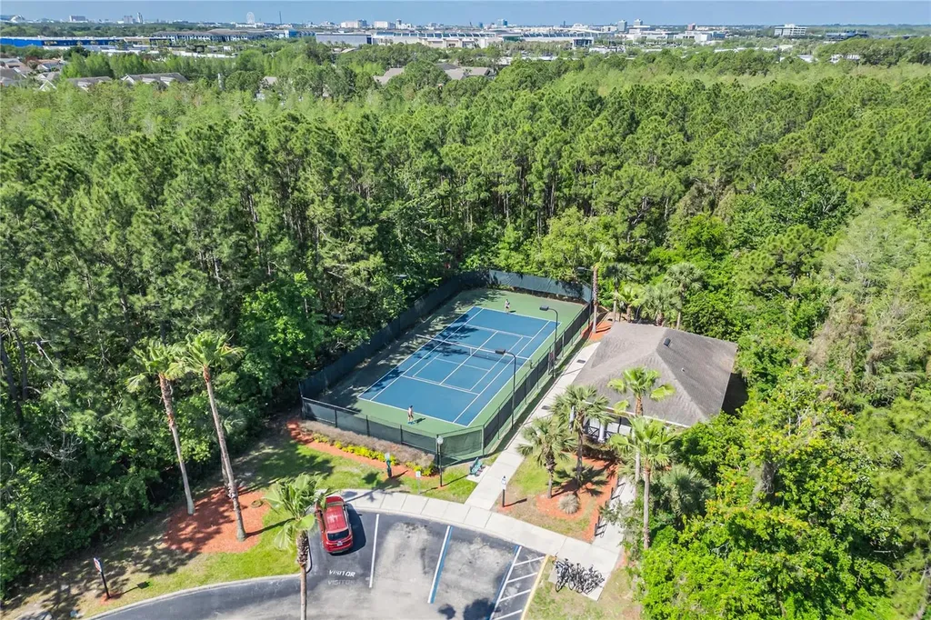3611 Conroy Road Orlando FL 32839