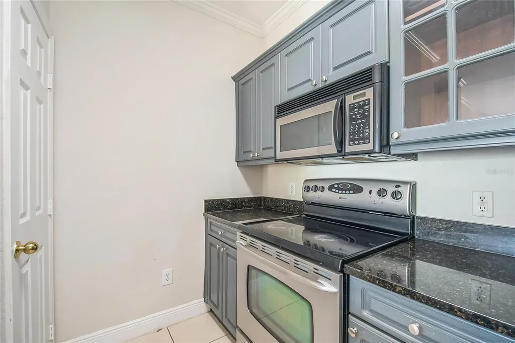 3611 Conroy Road Orlando FL 32839