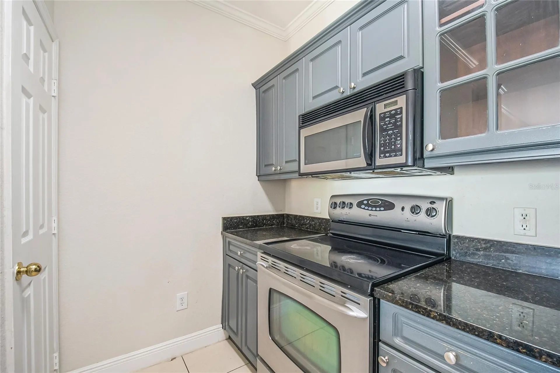 3611 Conroy Road Orlando FL 32839