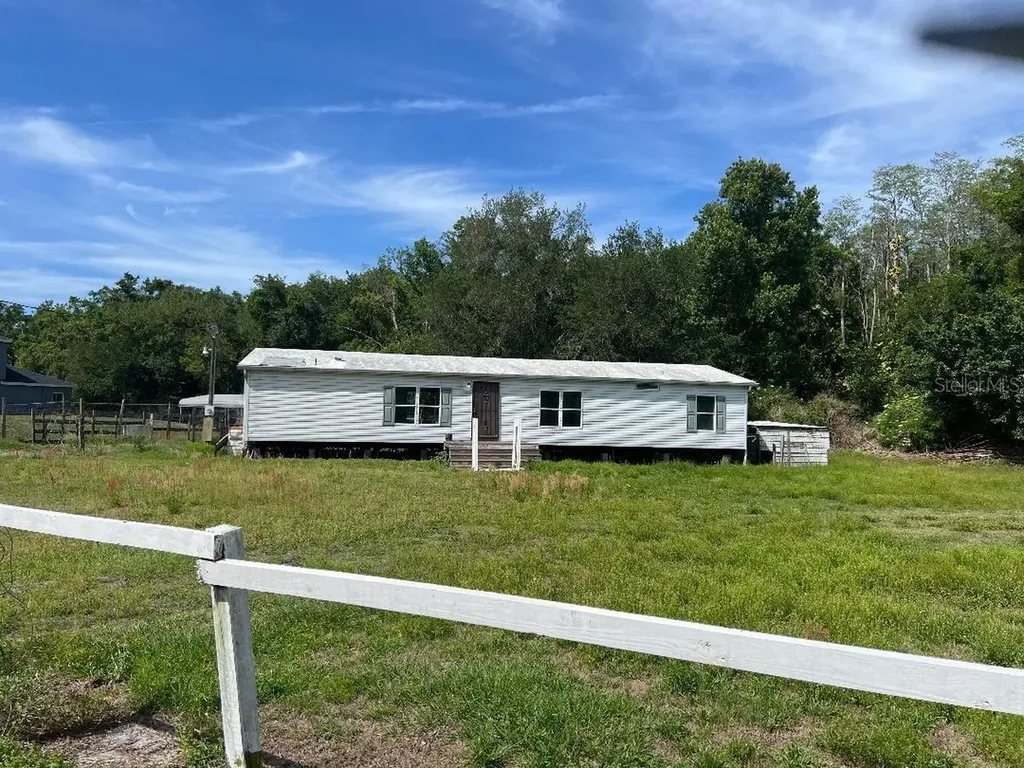 15617 Casey Road Tampa FL 33624