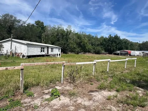 15617 Casey Road Tampa FL 33624