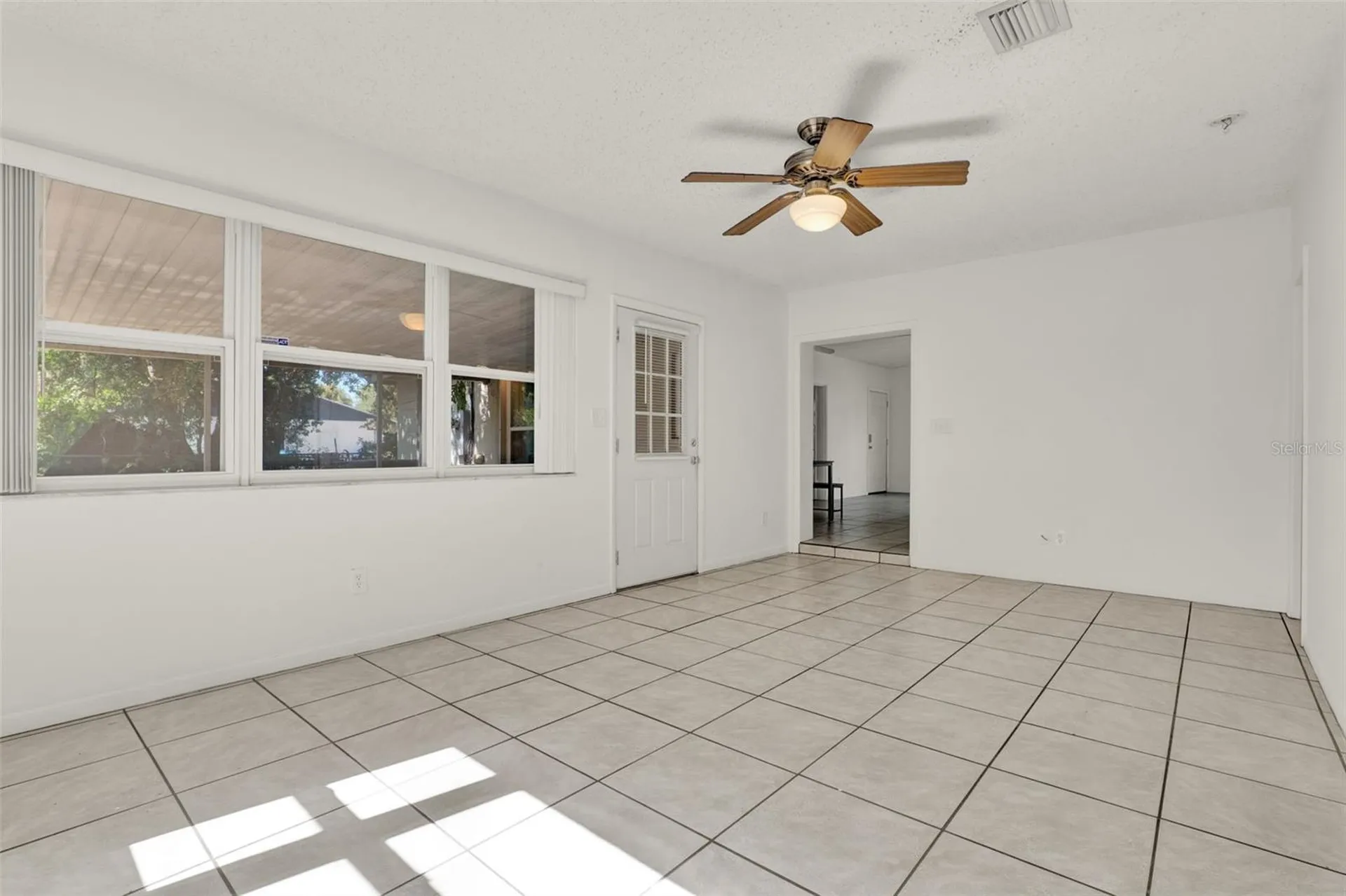 417 N Tampa Avenue Orlando FL 32805