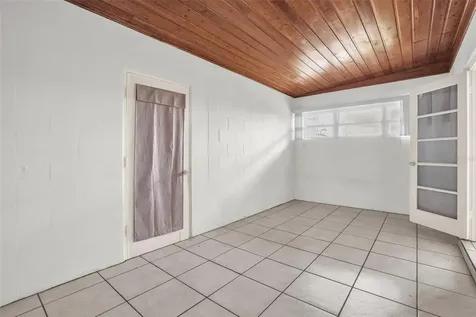 417 N Tampa Avenue Orlando FL 32805