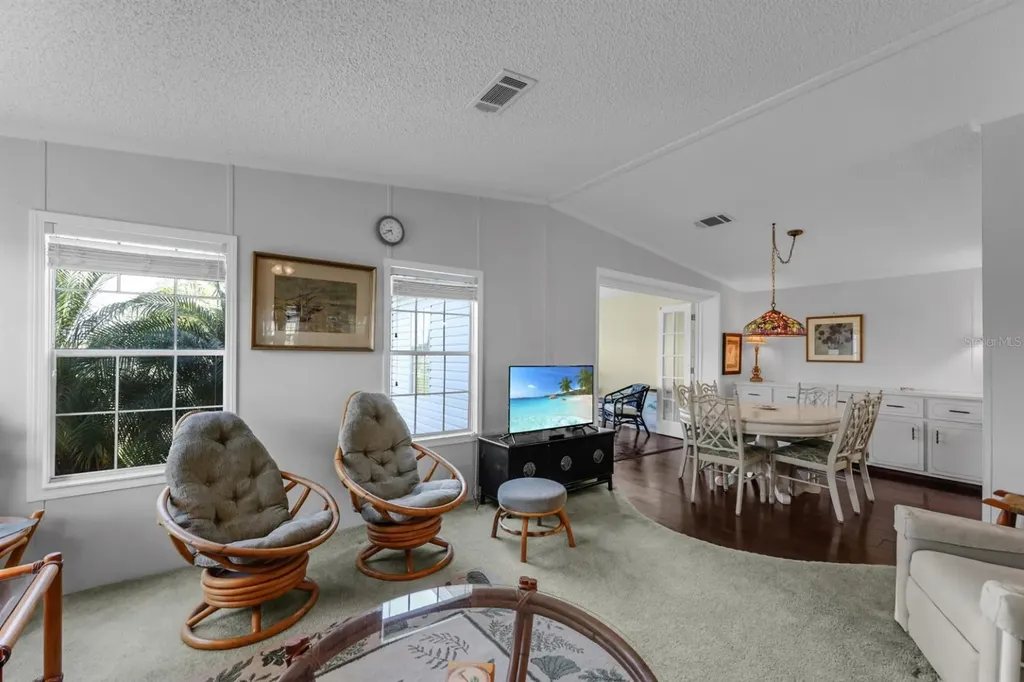 2100 Kings Highway Port Charlotte FL 33980