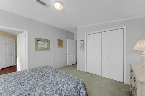 2100 Kings Highway Port Charlotte FL 33980