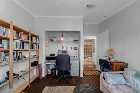 2100 Kings Highway Port Charlotte FL 33980