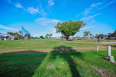 2100 Kings Highway Port Charlotte FL 33980