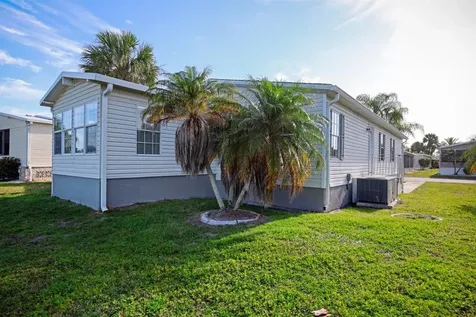 2100 Kings Highway Port Charlotte FL 33980