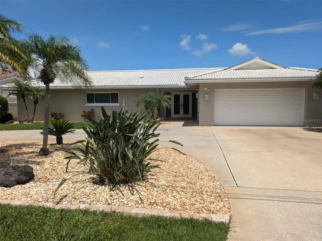 212 Poinciana Lane Largo FL 33770