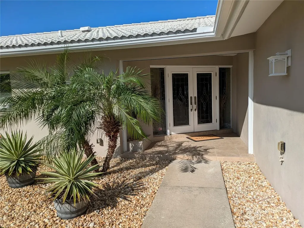 212 Poinciana Lane Largo FL 33770