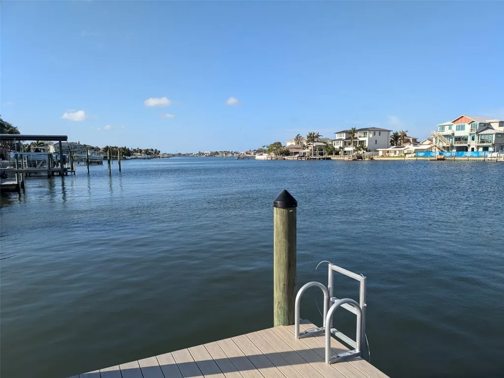 212 Poinciana Lane Largo FL 33770