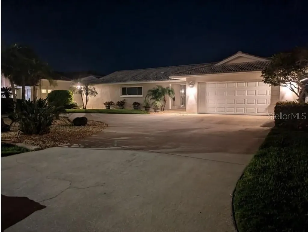 212 Poinciana Lane Largo FL 33770