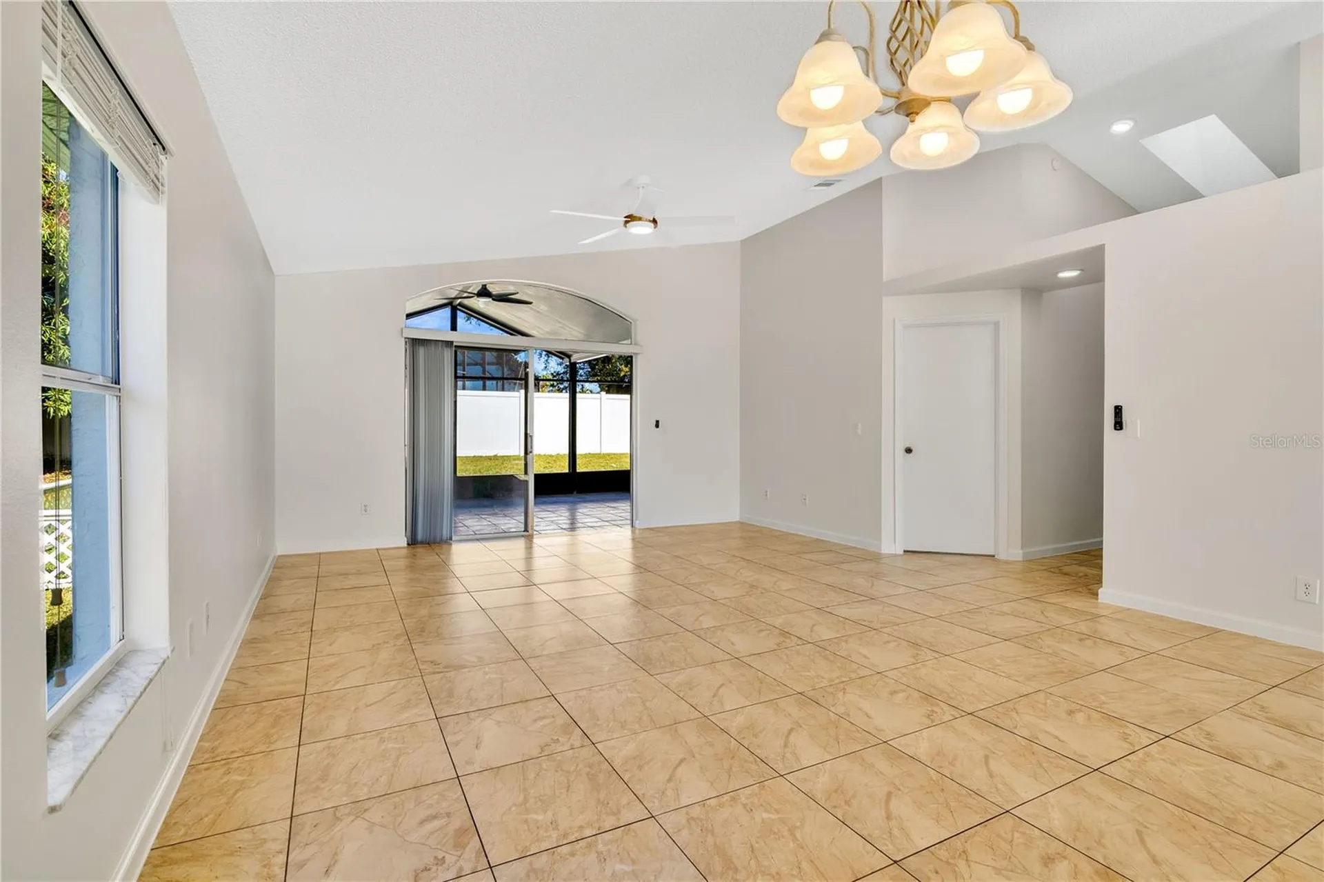 1538 Avleigh Circle Orlando FL 32824