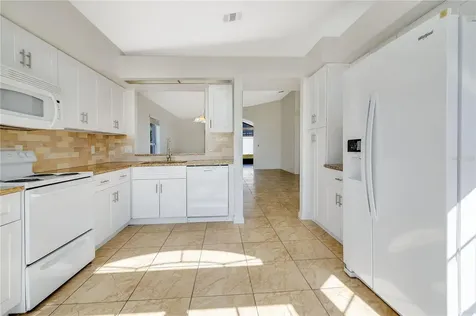 1538 Avleigh Circle Orlando FL 32824