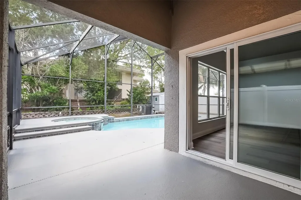 176 Hanging Moss Drive Oviedo FL 32765