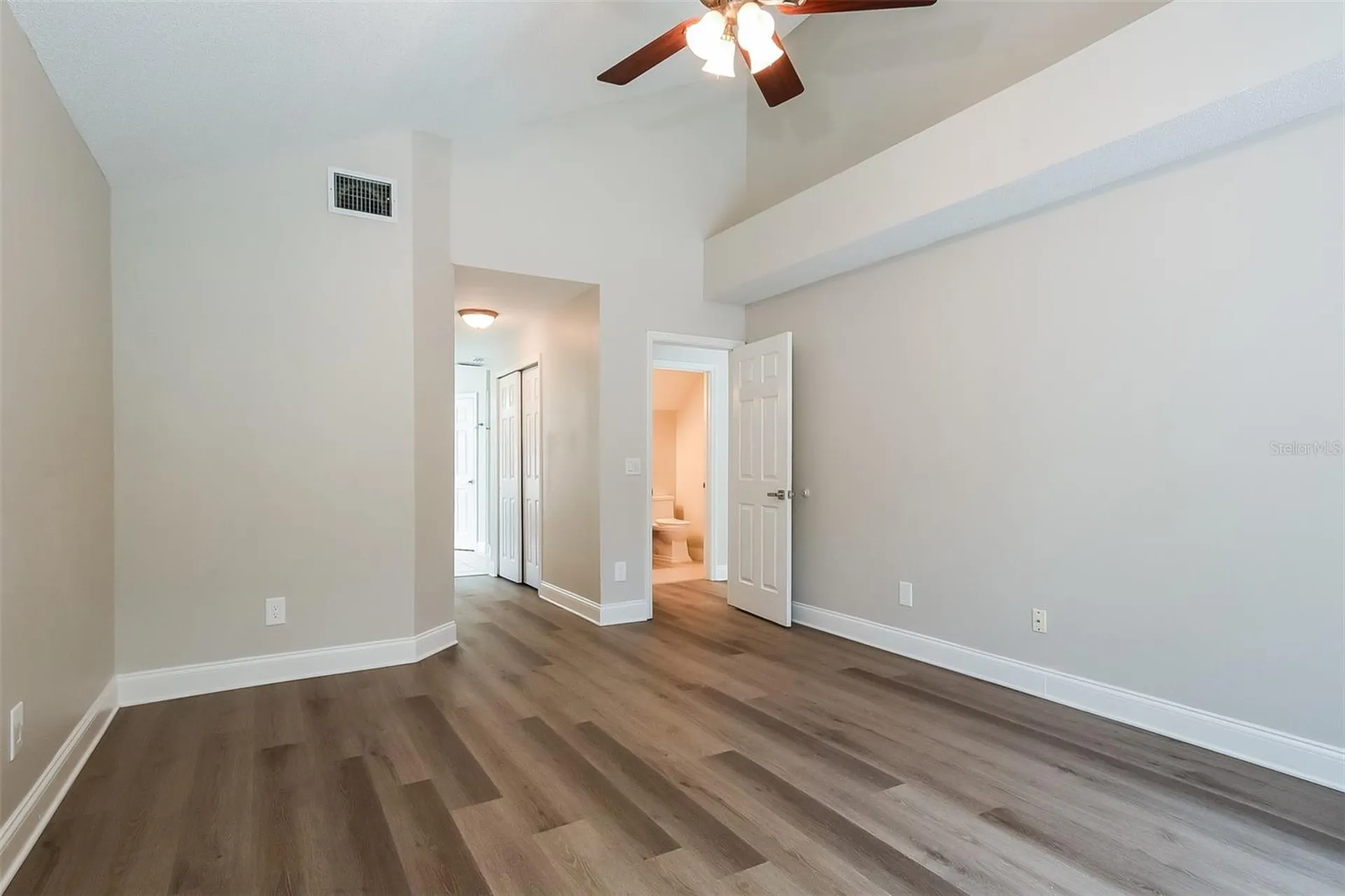 176 Hanging Moss Drive Oviedo FL 32765