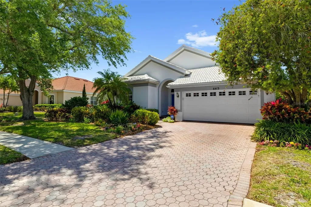 6413 Grand Point Avenue Bradenton FL 34201