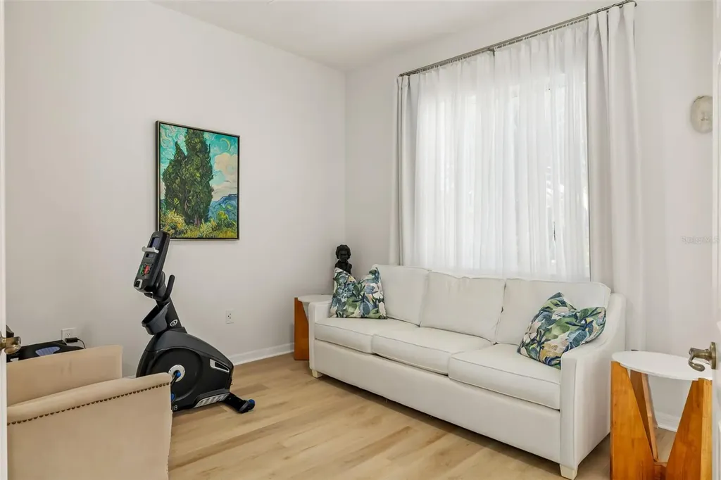 6413 Grand Point Avenue Bradenton FL 34201