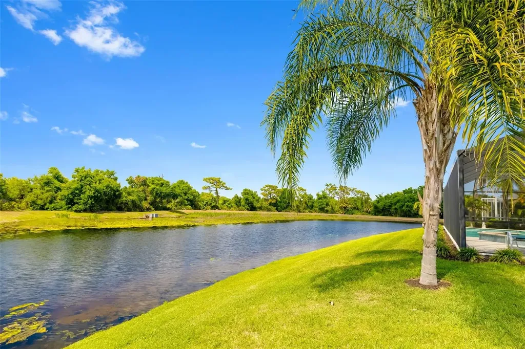 6413 Grand Point Avenue Bradenton FL 34201
