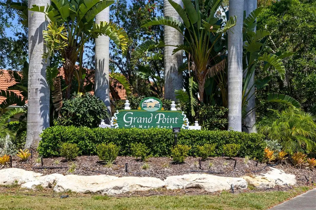 6413 Grand Point Avenue Bradenton FL 34201