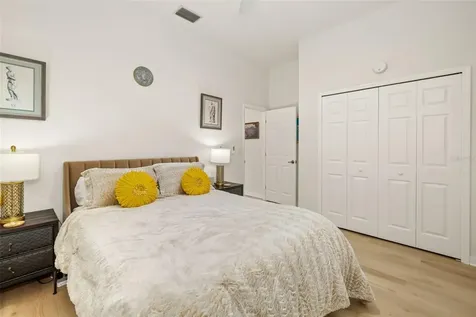 6413 Grand Point Avenue Bradenton FL 34201
