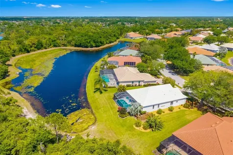 6413 Grand Point Avenue Bradenton FL 34201