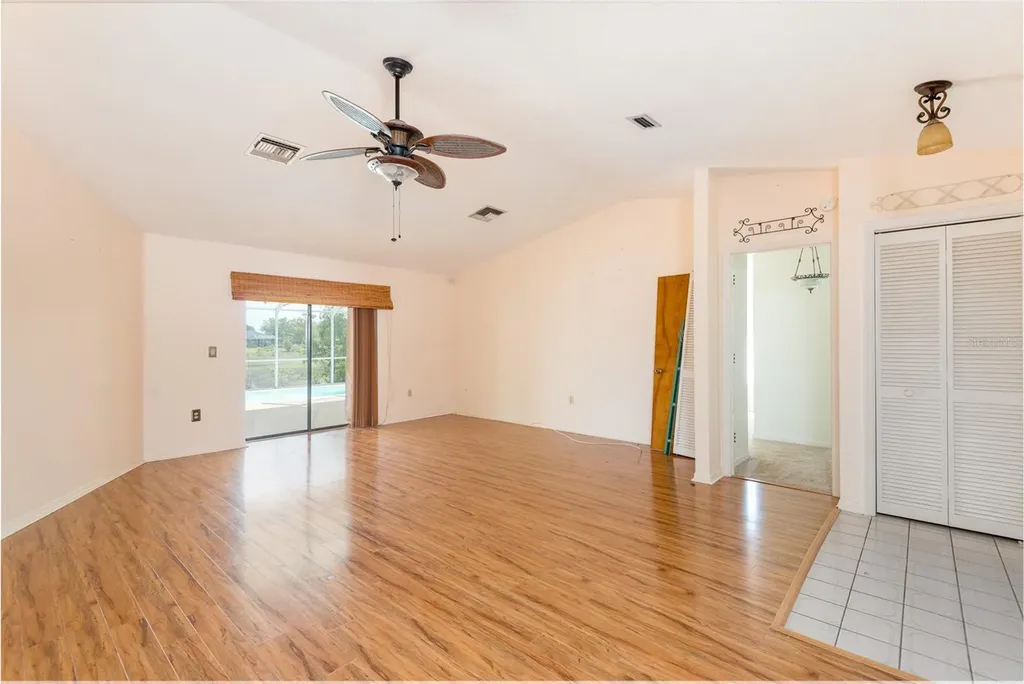 7550 Gates Circle Spring Hill FL 34606
