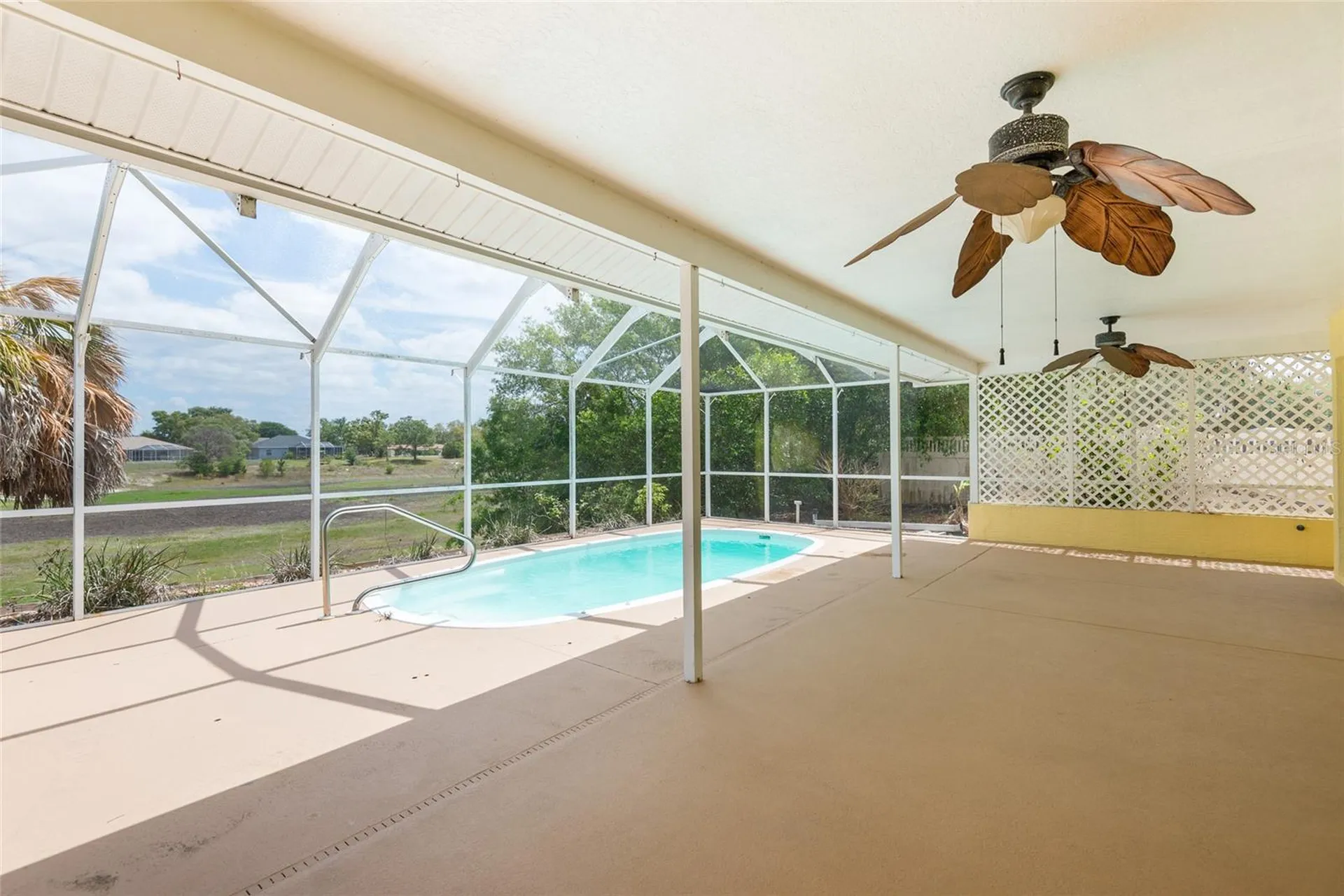 7550 Gates Circle Spring Hill FL 34606