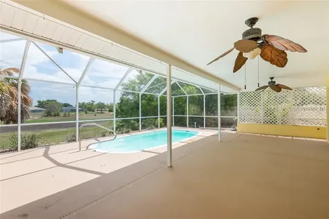 7550 Gates Circle Spring Hill FL 34606