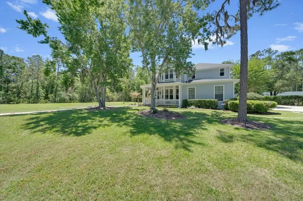 5913 Flatwoods Manor Circle Lithia FL 33547