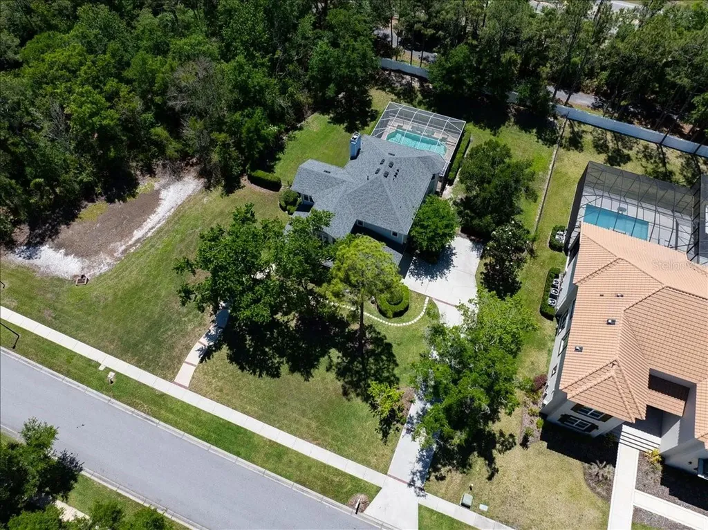 5913 Flatwoods Manor Circle Lithia FL 33547